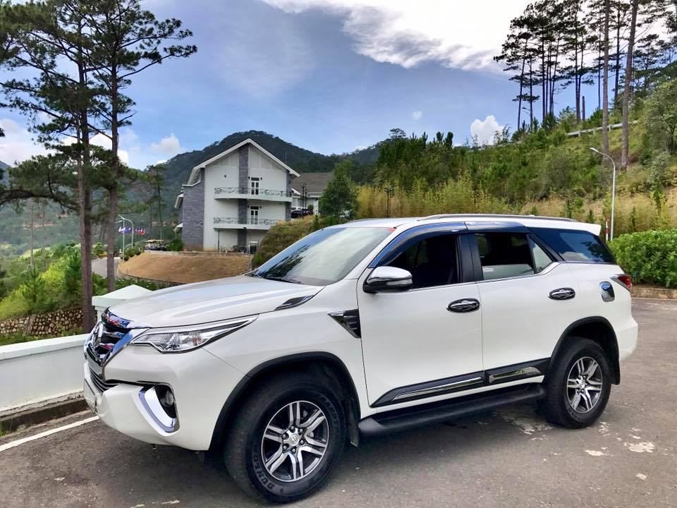 Thuê xe 4 chỗ, 7 chỗ, 16 chỗ đem lại nhiều tiện ích